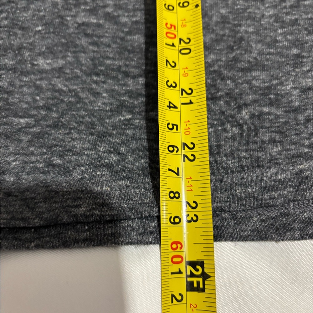 Universal Thread Charcoal Muscle Tee - Picture 4 of 7